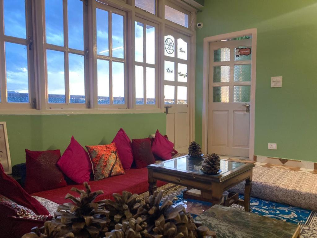 Zu-Zu Hostels Shimla Dış mekan fotoğraf
